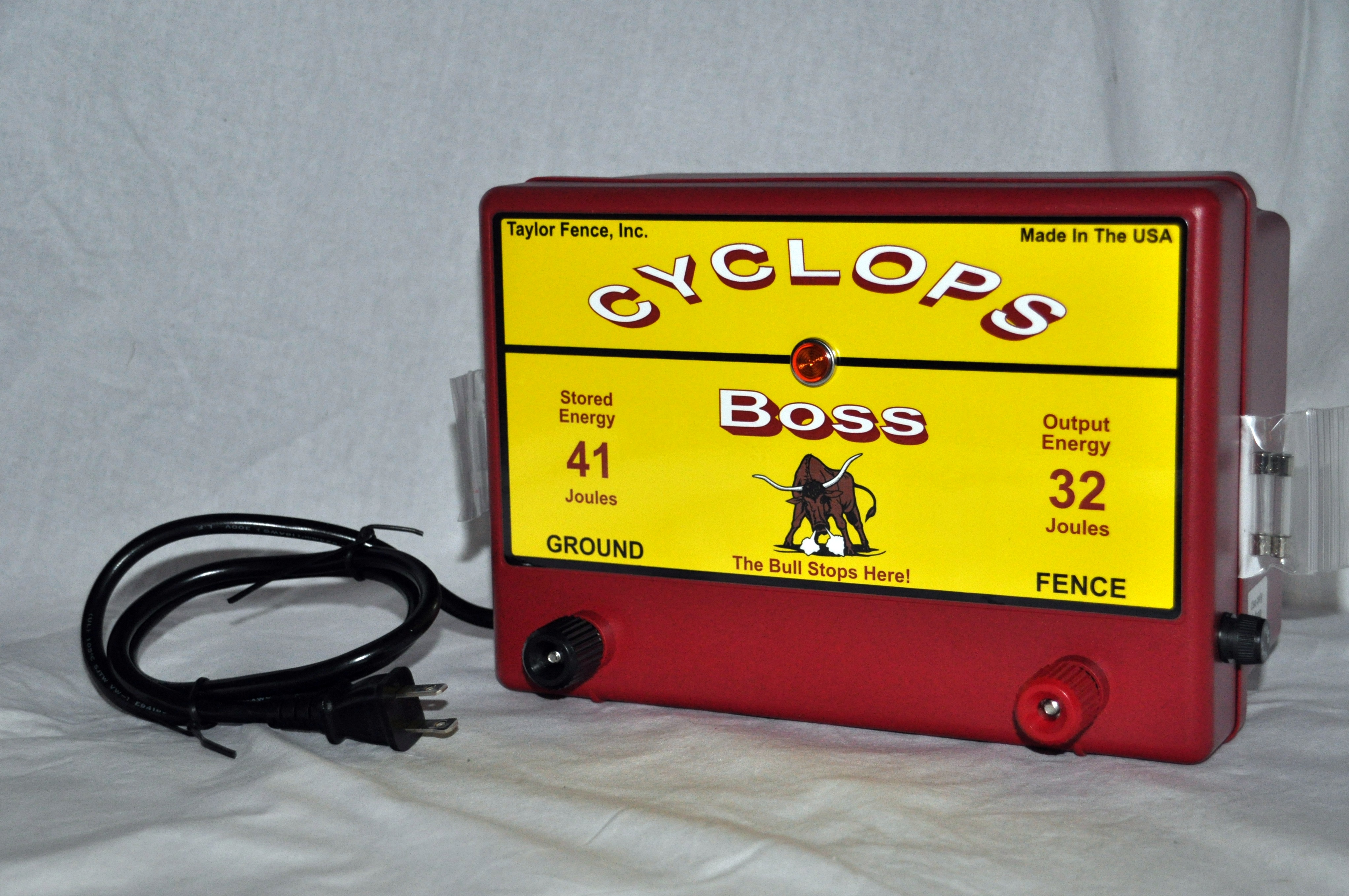 Cyclops BOSS Electric Fence Charger