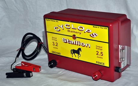 Cyclops STALLION Battery Fence Energizer