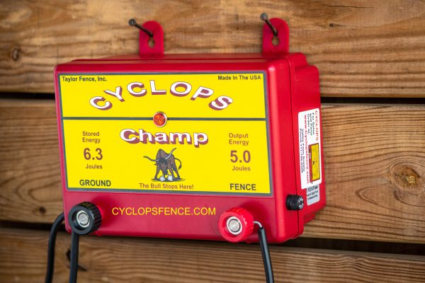 Cyclops Champ AC Electric Fence Energizer