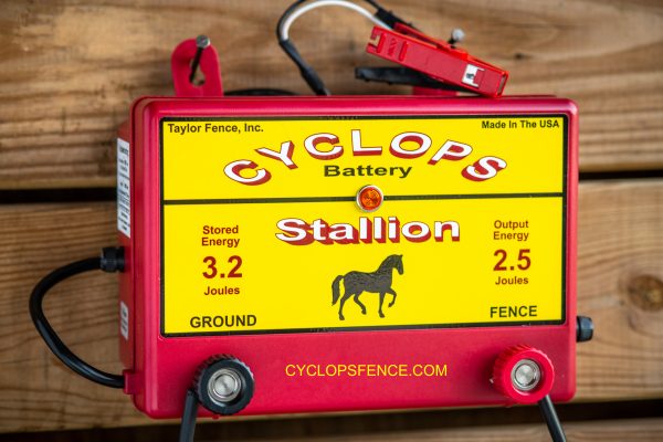 Cyclops Stallion 12V/DC Electric Fence Energizer / Charger